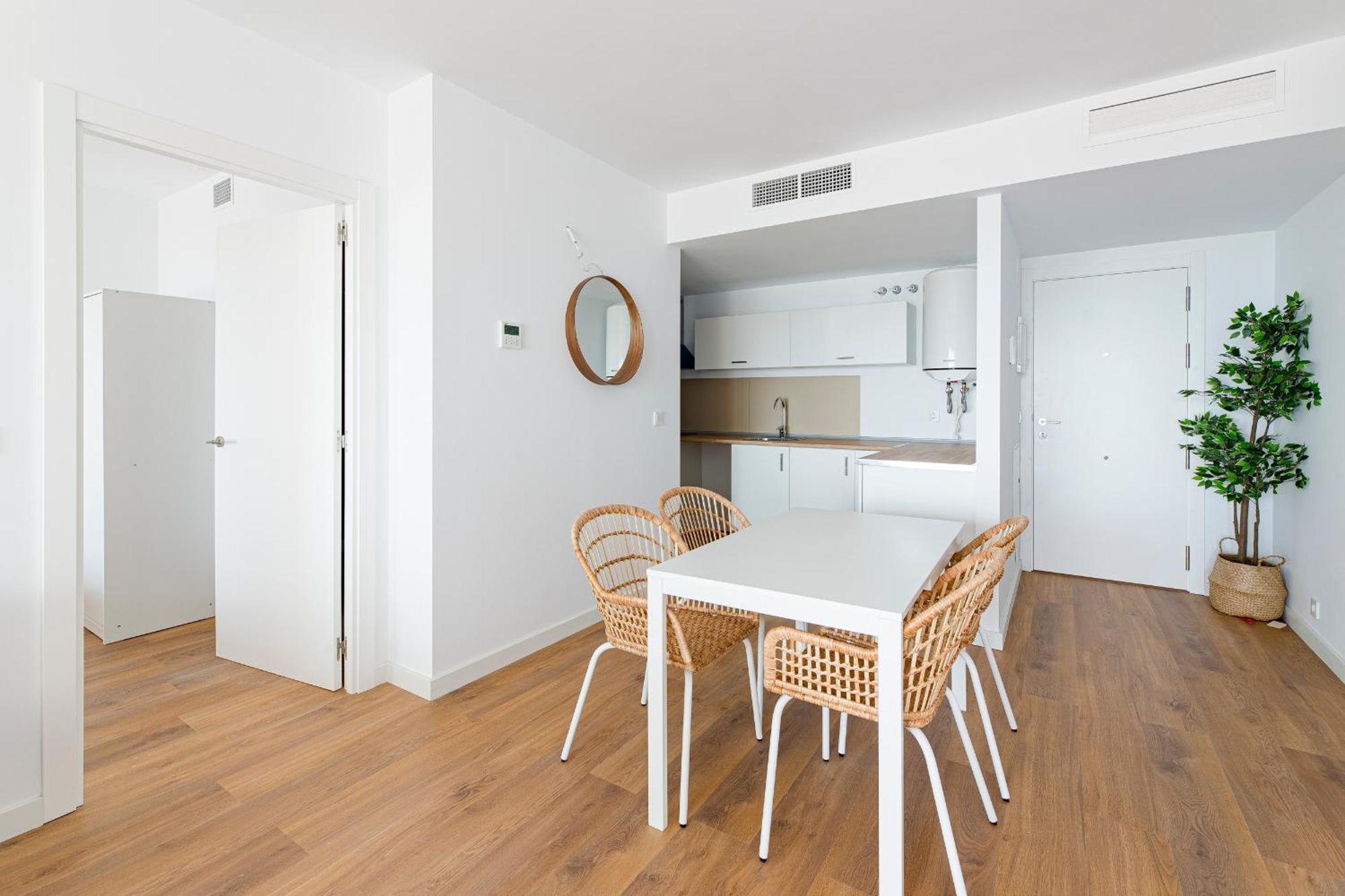 Apartamentos En Canet Al Mar, Junto Playa Y Con Piscina Канет-де-Беренгер Экстерьер фото