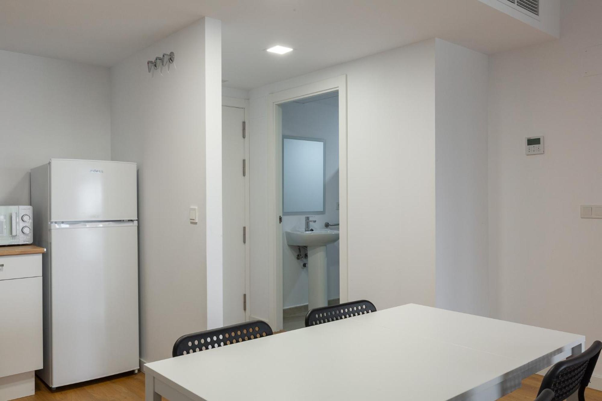 Apartamentos En Canet Al Mar, Junto Playa Y Con Piscina Канет-де-Беренгер Экстерьер фото