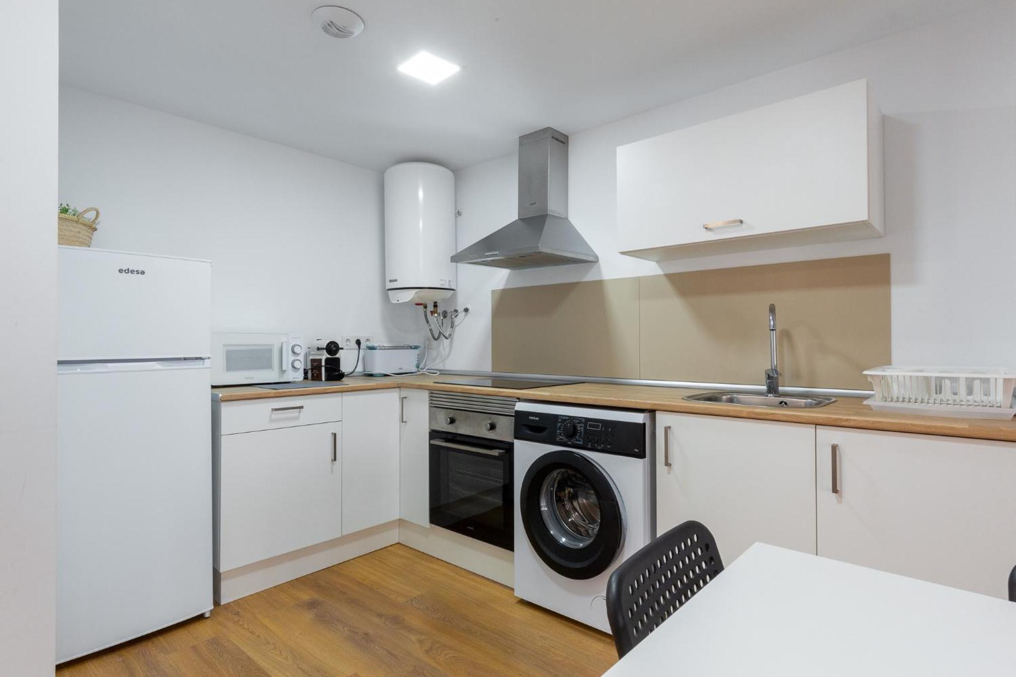 Apartamentos En Canet Al Mar, Junto Playa Y Con Piscina Канет-де-Беренгер Экстерьер фото