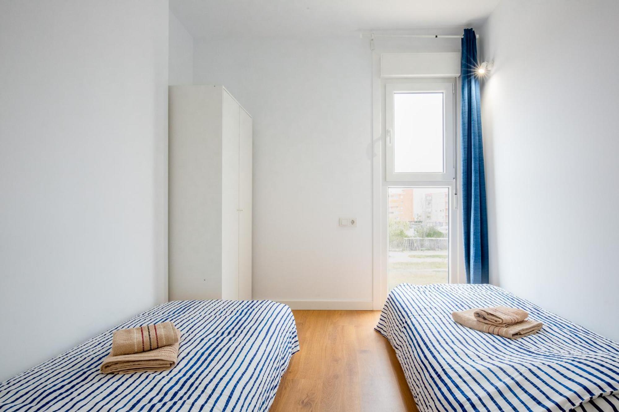 Apartamentos En Canet Al Mar, Junto Playa Y Con Piscina Канет-де-Беренгер Экстерьер фото