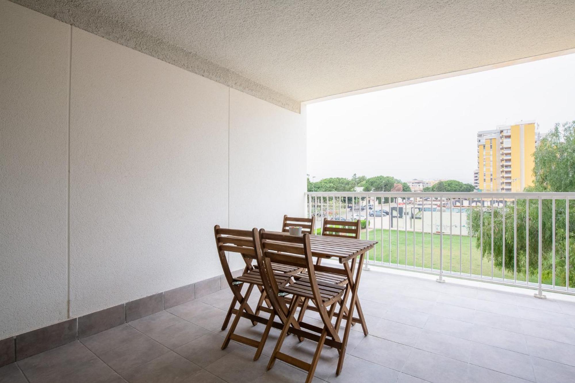 Apartamentos En Canet Al Mar, Junto Playa Y Con Piscina Канет-де-Беренгер Экстерьер фото